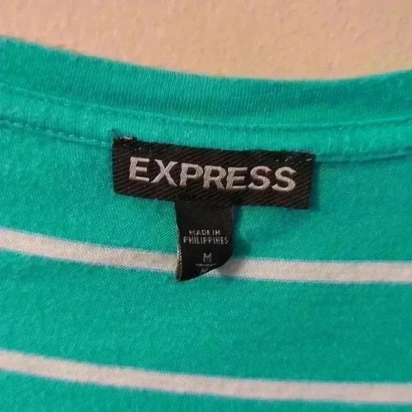 Express, medium, green/ white striped shirt - Picture 3 of 4